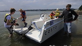 Bateau � moteur