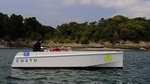 Bateau � moteur